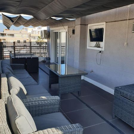 Beachside Apartment In Torrevieja Exterior foto