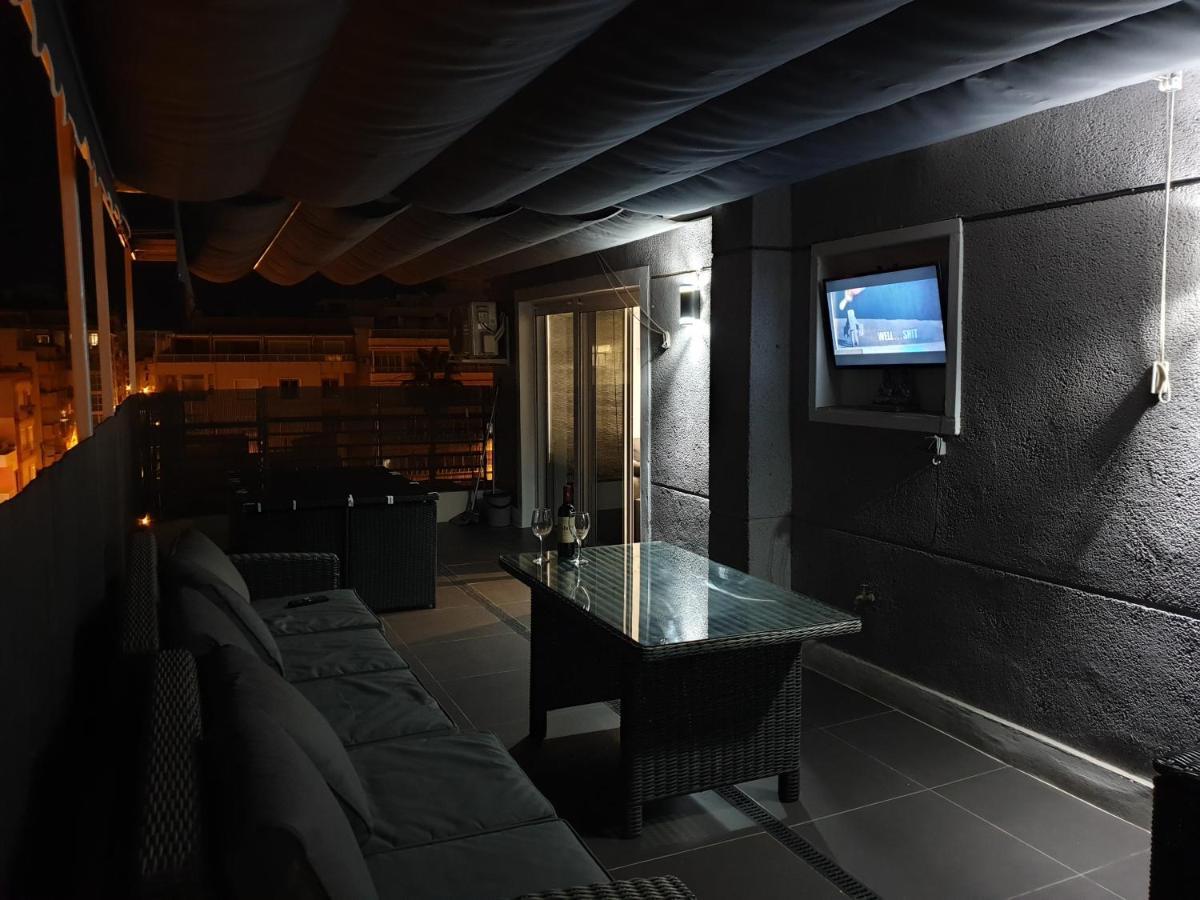Beachside Apartment In Torrevieja Exterior foto